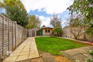 Photo 9- click for photo gallery